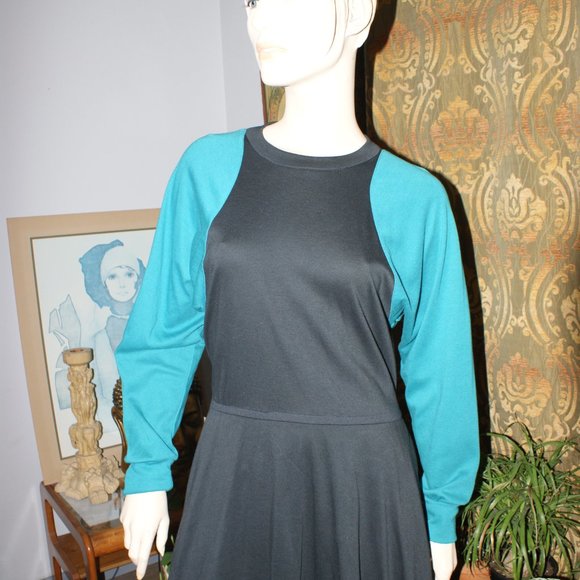 Vintage Patti Cappalli Black and Green Midi Dress - Picture 8 of 11